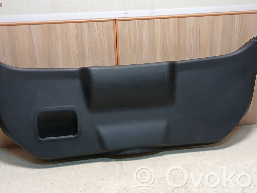 Ford Fiesta Tailgate trim 