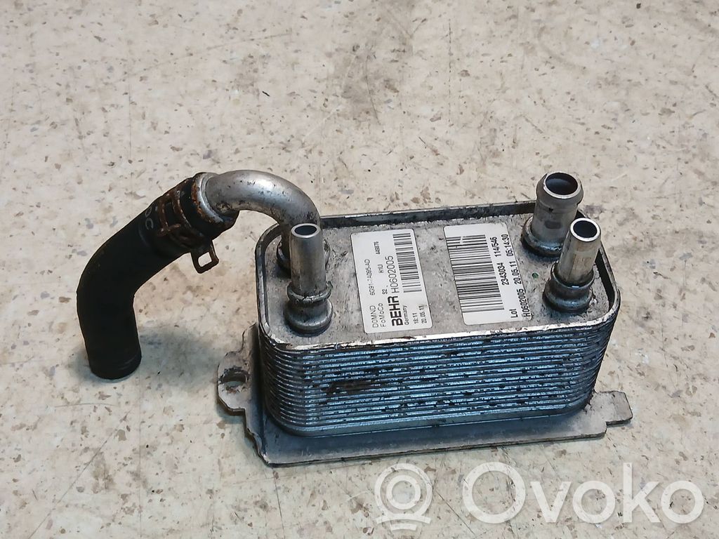Ford Grand C-MAX Dzinēja eļļas radiators 