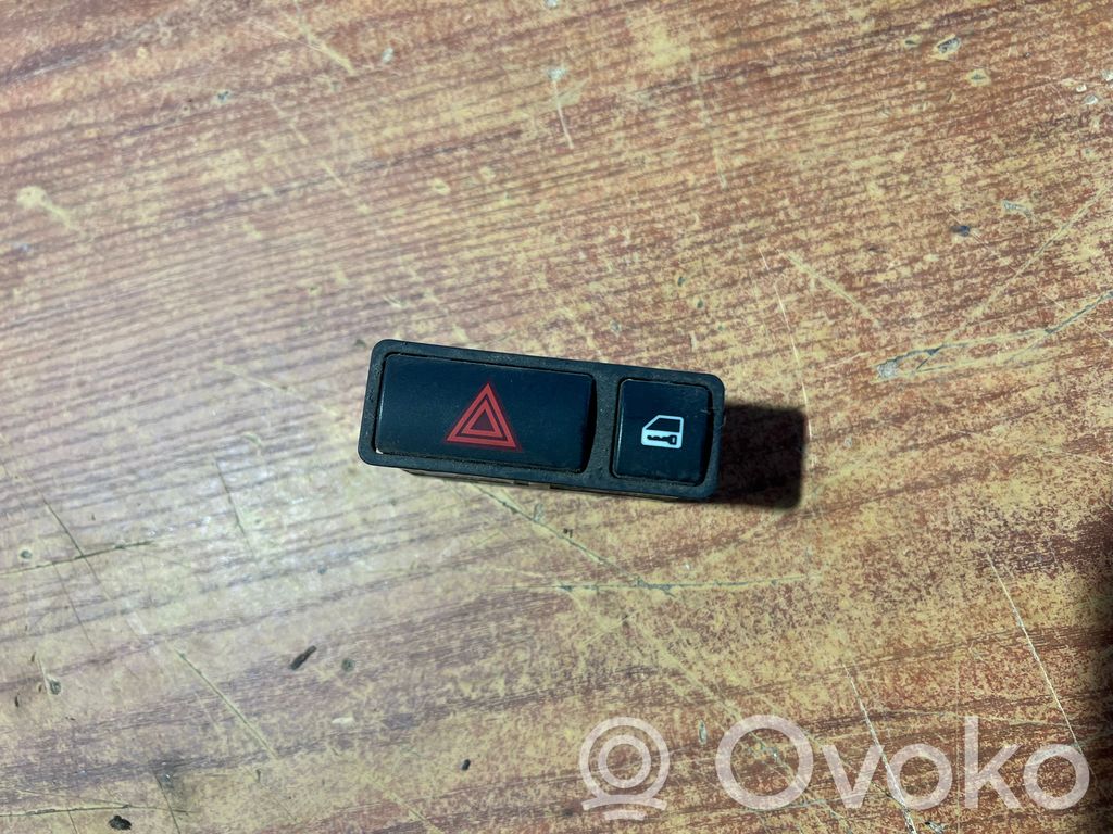 BMW 3 E46 Hazard light switch 