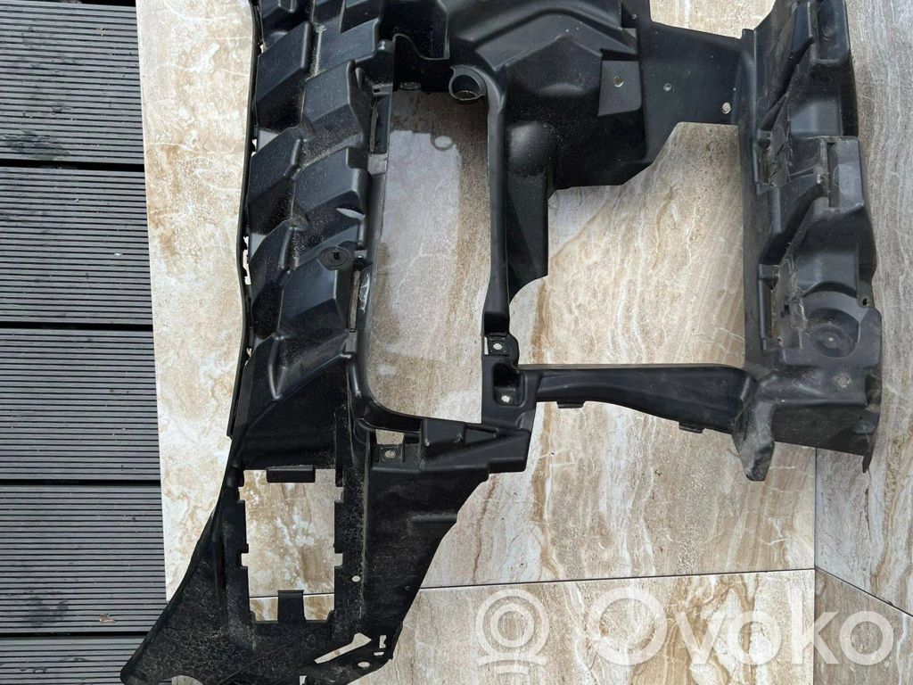 Front bumper mounting bracket   7421820