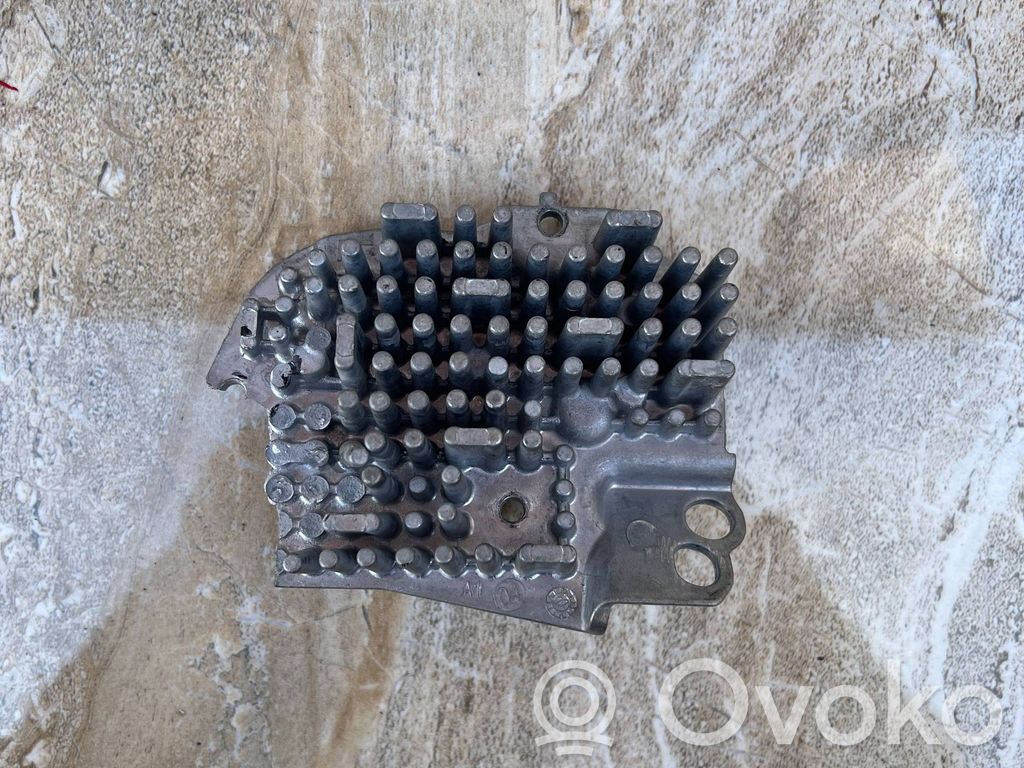 Volvo C40 Headlight part 