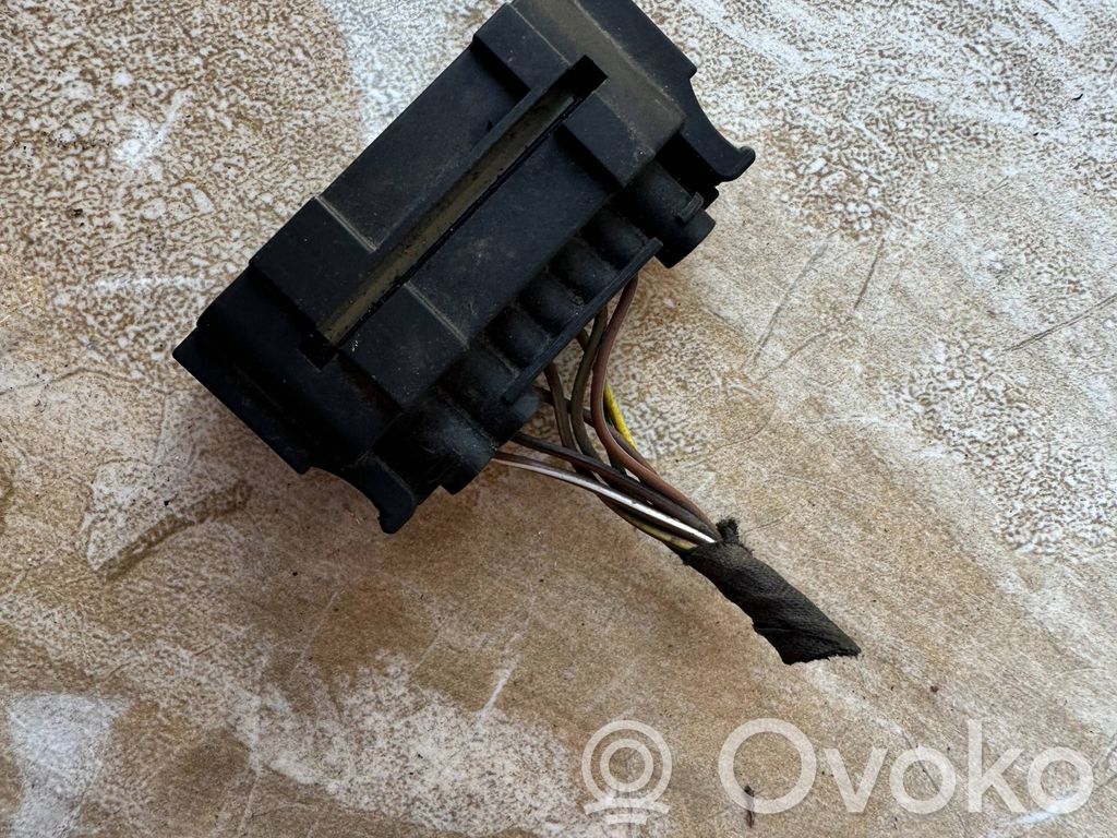 Engine installation wiring loom   7590357,1564456