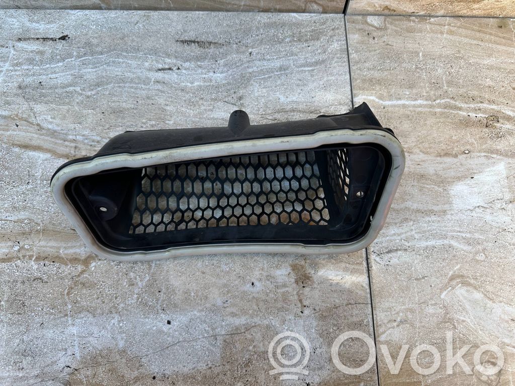 BMW X3 G01 Altra parte del vano motore 