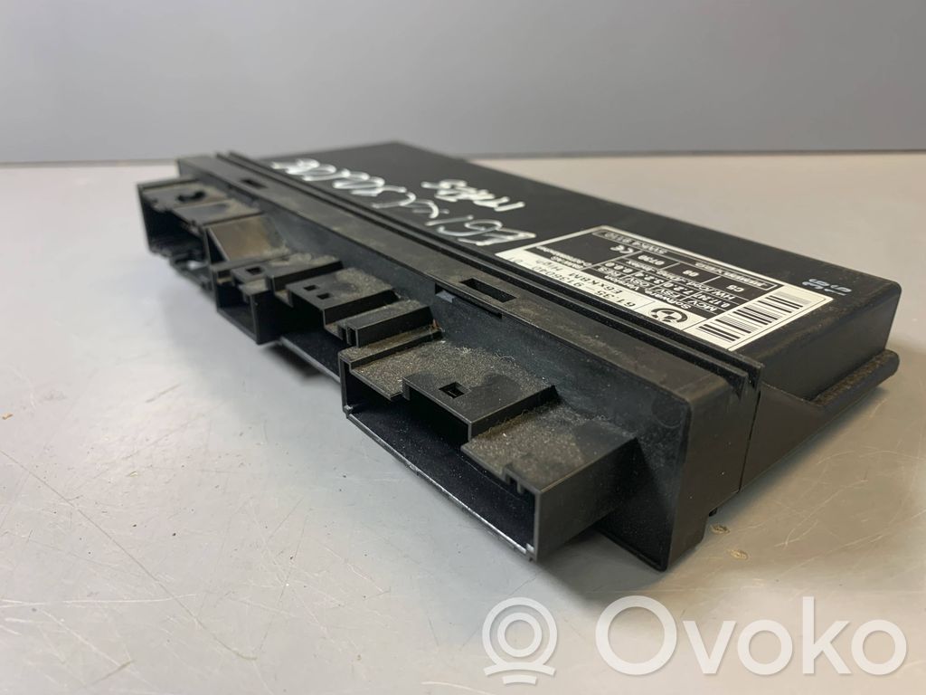 Comfort/convenience module   9136040,61359136040,61359114448,61356940913,61356947920,61356952664,61356957143,61356957529,61356969012,61356974319,61356978714,6940913,6947920,6952664,6957143,6957529,6969012,6974319,6978714,9114448