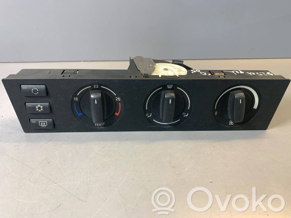 BMW 5 E39 Climate control unit 
