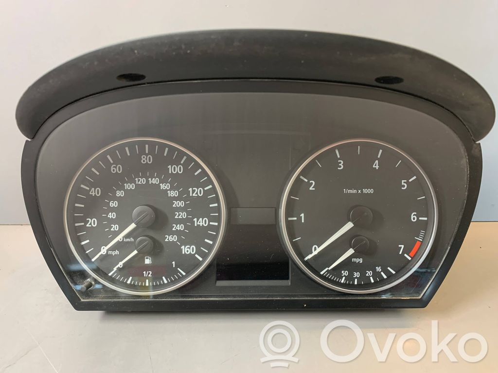 Speedometer (instrument cluster)   6983480,14369510,611000370
