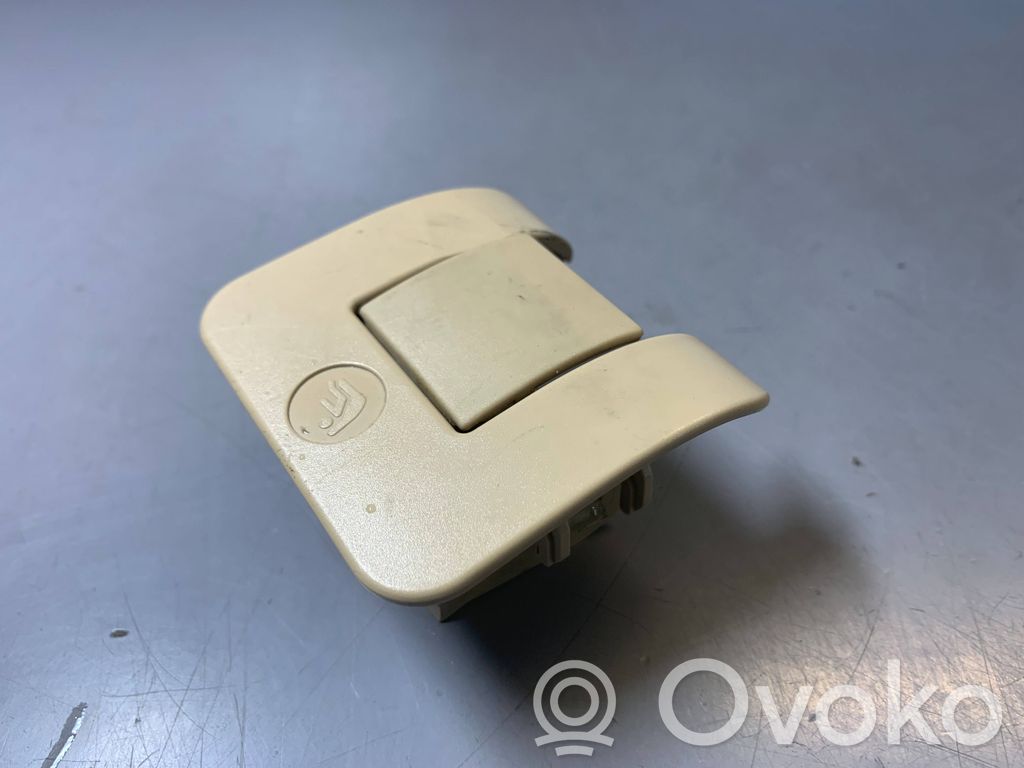 Osłona / zaślepka ISOFIX   7065051,11827210,52207022213