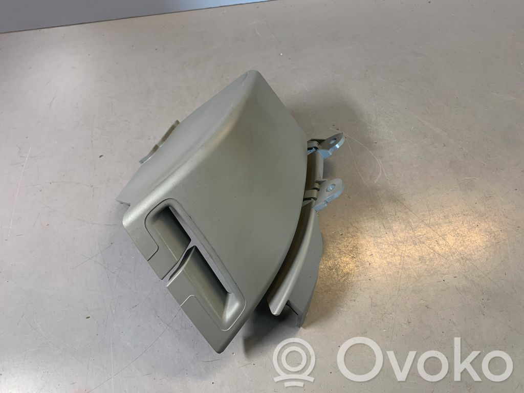 BMW 3 E92 E93 Seat belt trim 