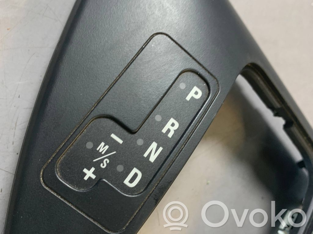 BMW X5 E53 Gear shifter surround trim plastic 