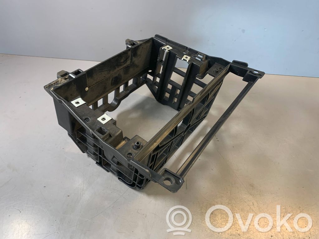 BMW 5 E60 E61 Radio/GPS head unit trim 
