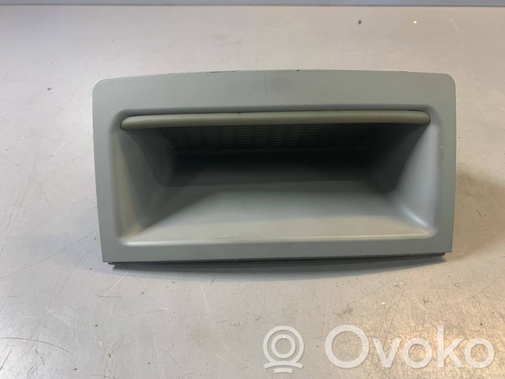 BMW 5 E60 E61 Daiktadėžė centrinės konsolės 