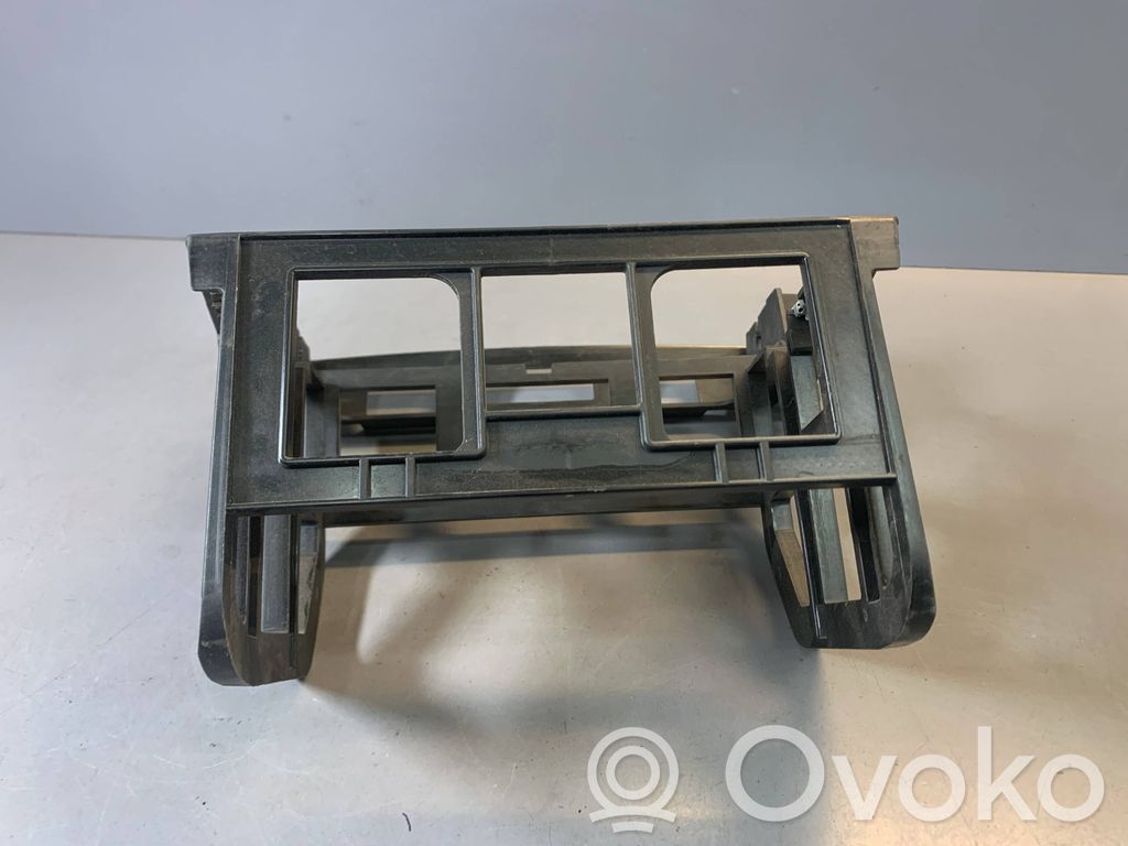 BMW 3 E90 E91 Radio/GPS head unit trim 