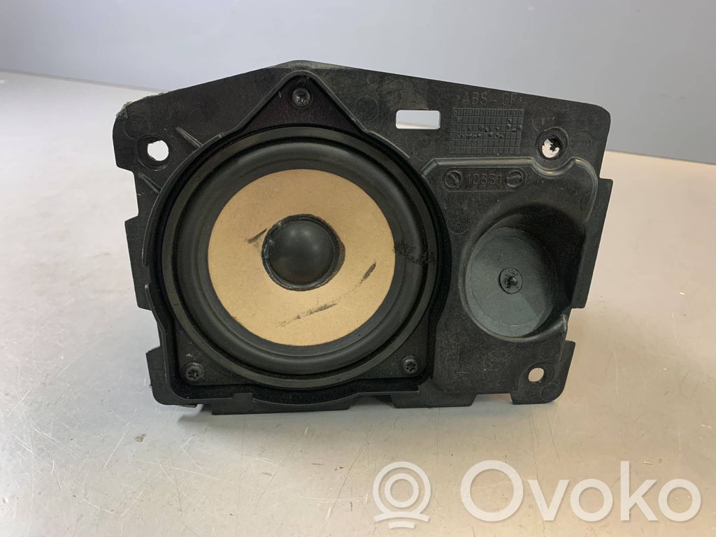 Parcel shelf speaker   6915161,65106915161,65136970067,65139146975