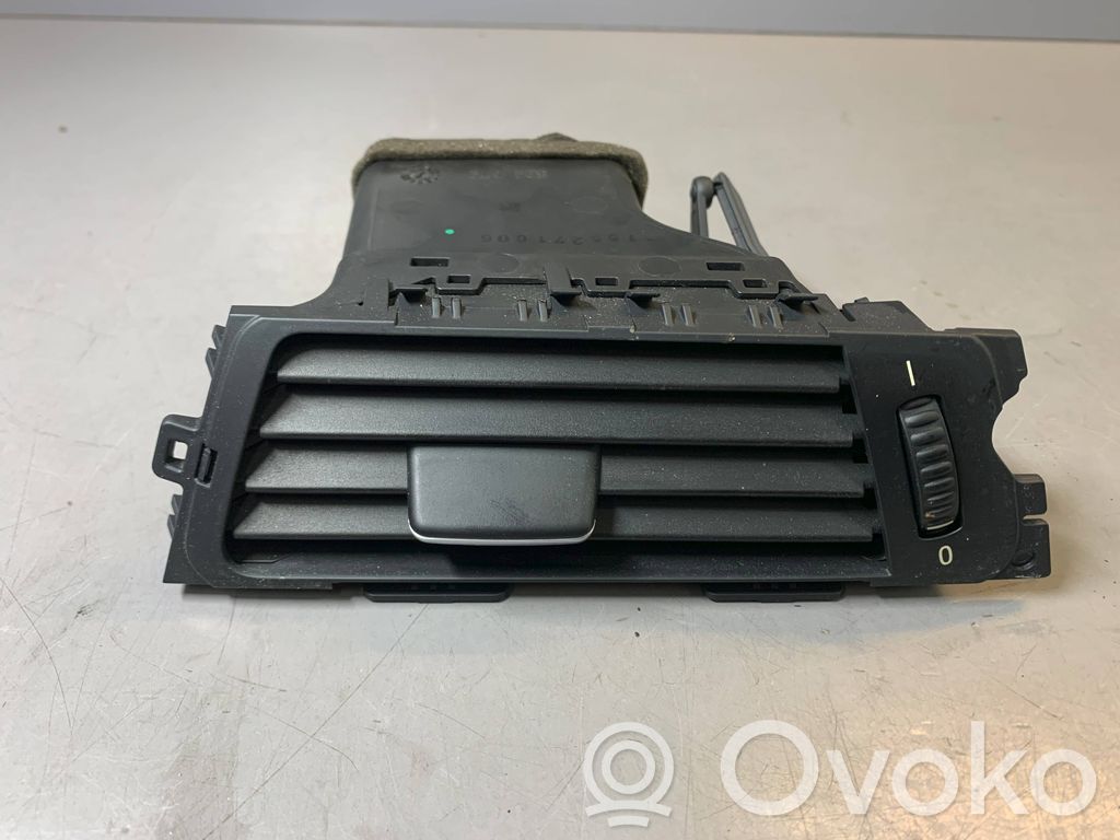 BMW 3 E90 E91 Sānu gaisa režģis 