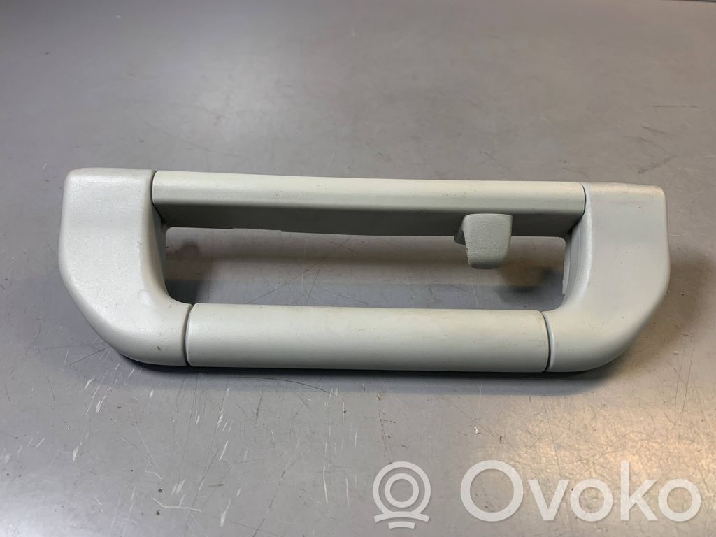 BMW 7 E38 Rankenėlė priekinė 