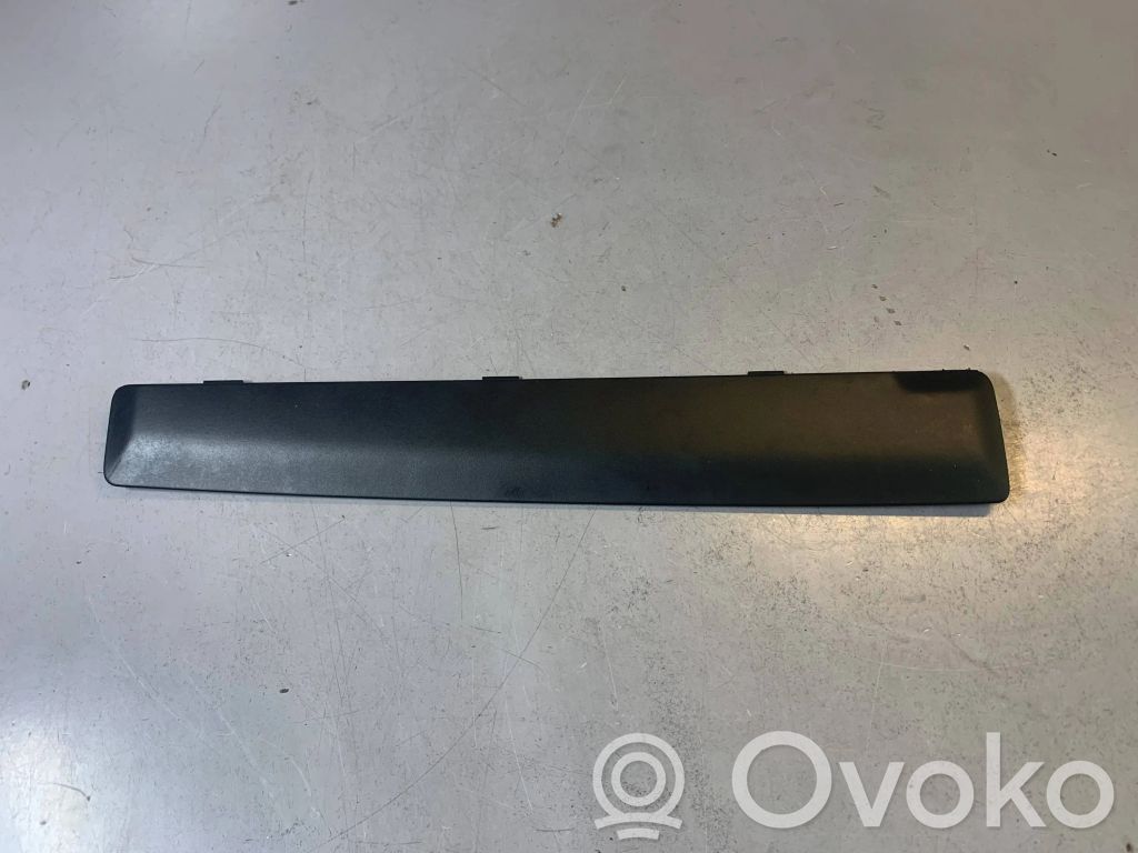 Glove box   51169117141,9117141,0117028