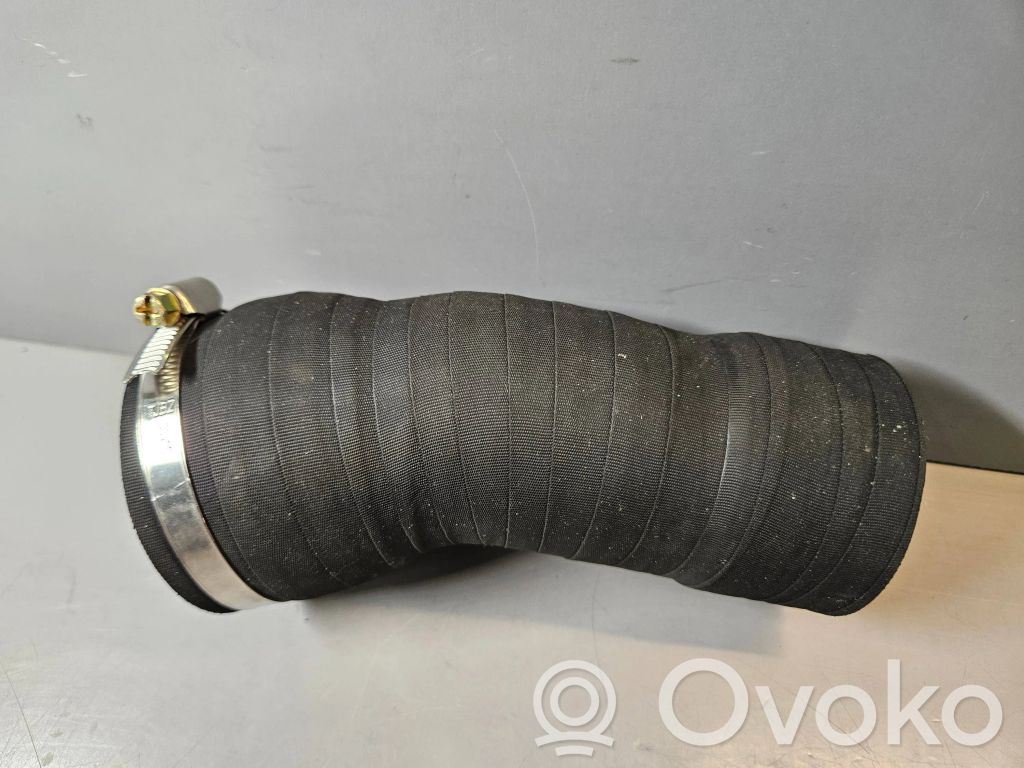 BMW 5 E60 E61 Intercooler hose/pipe 