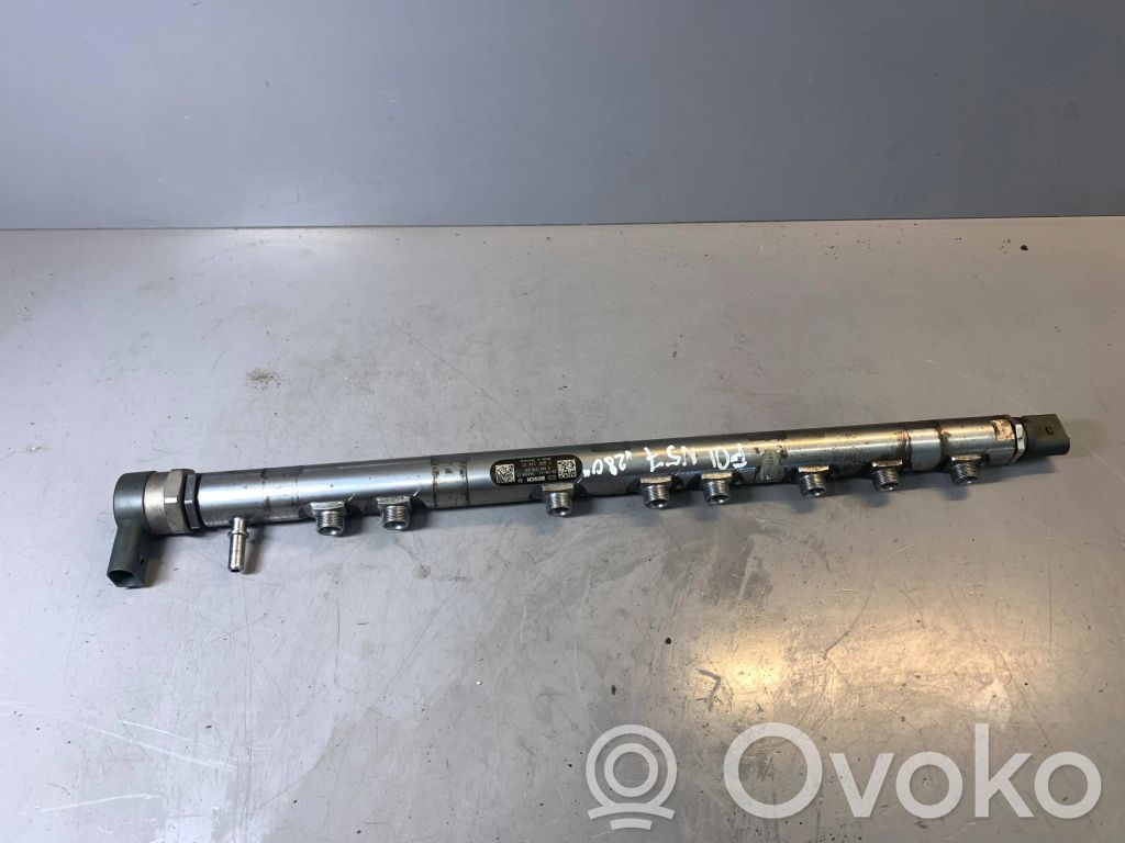 BMW 7 F01 F02 F03 F04 Listwa wtryskowa 