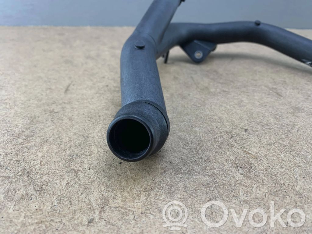 BMW 5 E39 Engine coolant pipe/hose 