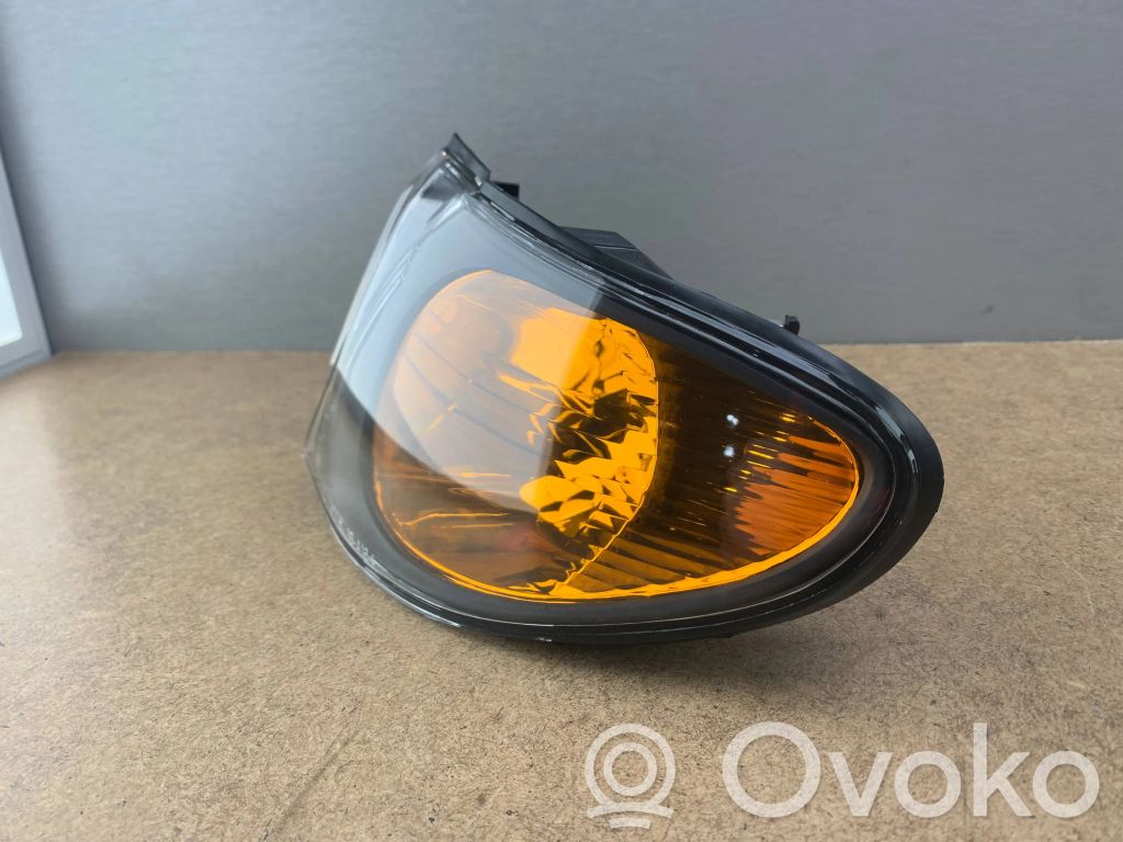BMW 3 E46 Front indicator light 