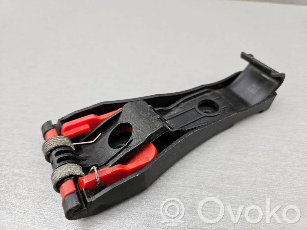 Other trunk/boot trim element   8208735,51478208735