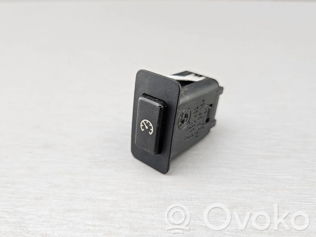 BMW 5 E39 Cruise control switch 