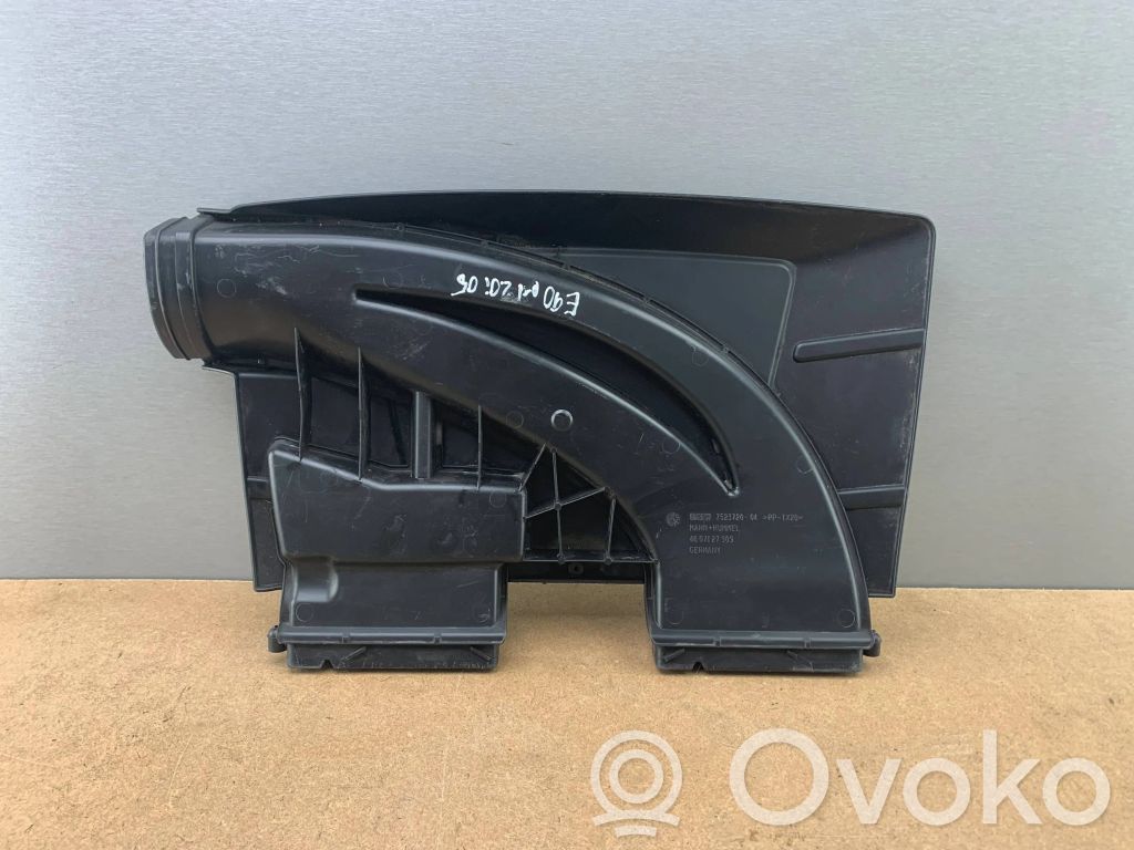 BMW 3 E90 E91 Air intake duct part 
