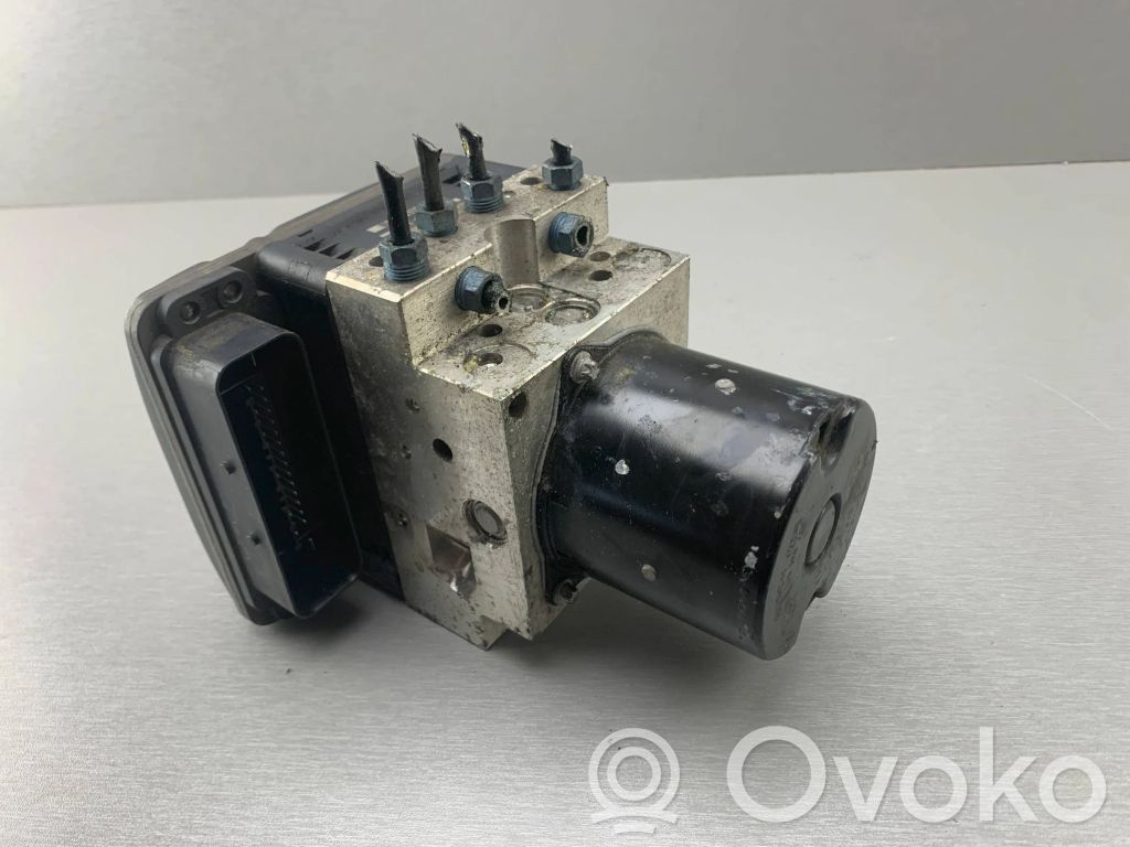 BMW 5 E60 E61 ABS Blokas 