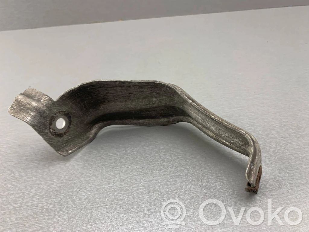 Fuel tank mounting bracket   7154529,51487154529