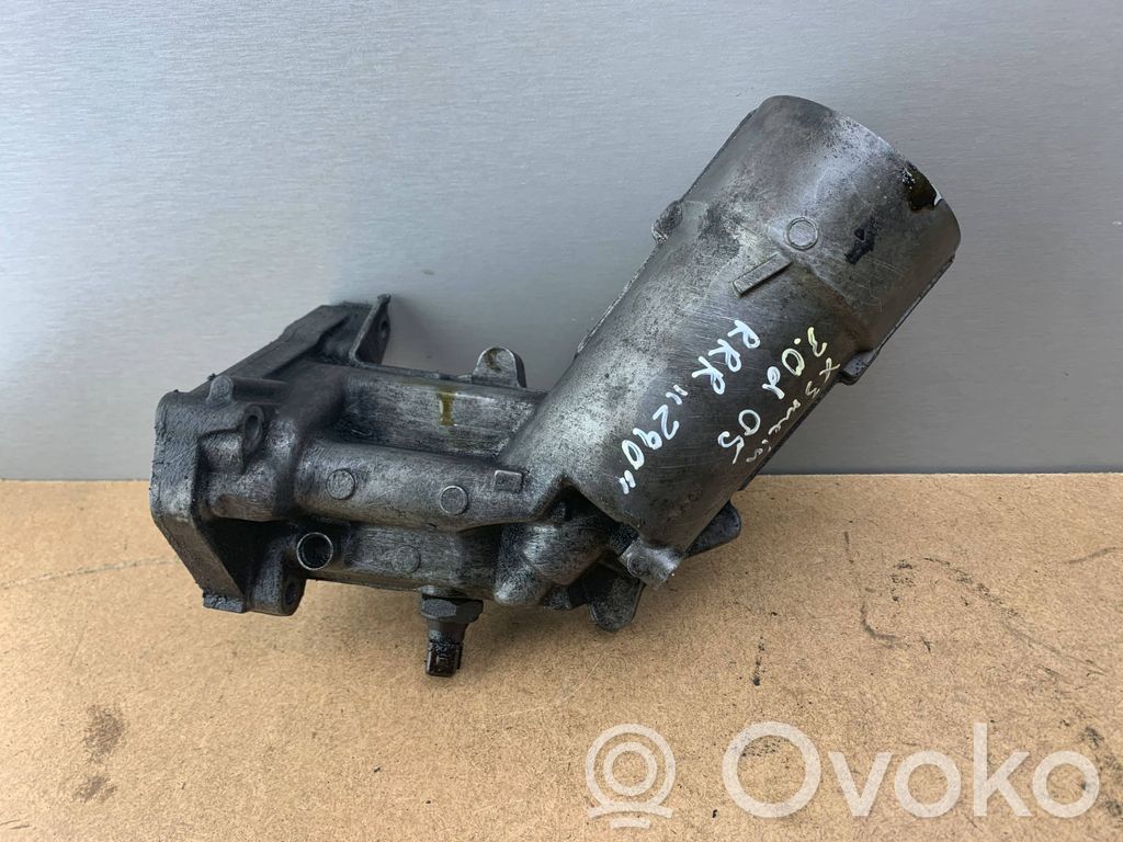 BMW X3 E83 Oil filter mounting bracket 