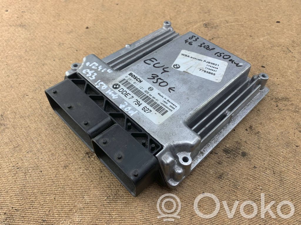 BMW X3 E83 Engine control unit/module 