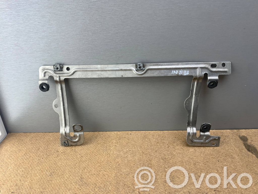 BMW 3 E90 E91 Other engine bay part 