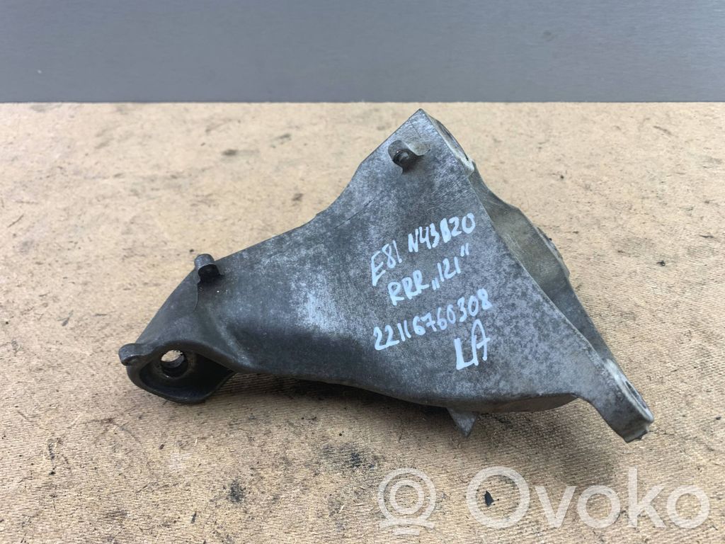 BMW 1 E81 E87 Engine mount bracket 