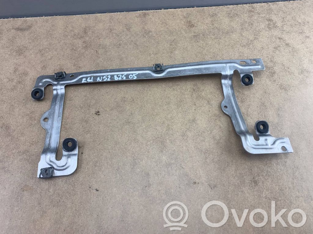 BMW 5 E60 E61 Other engine bay part 