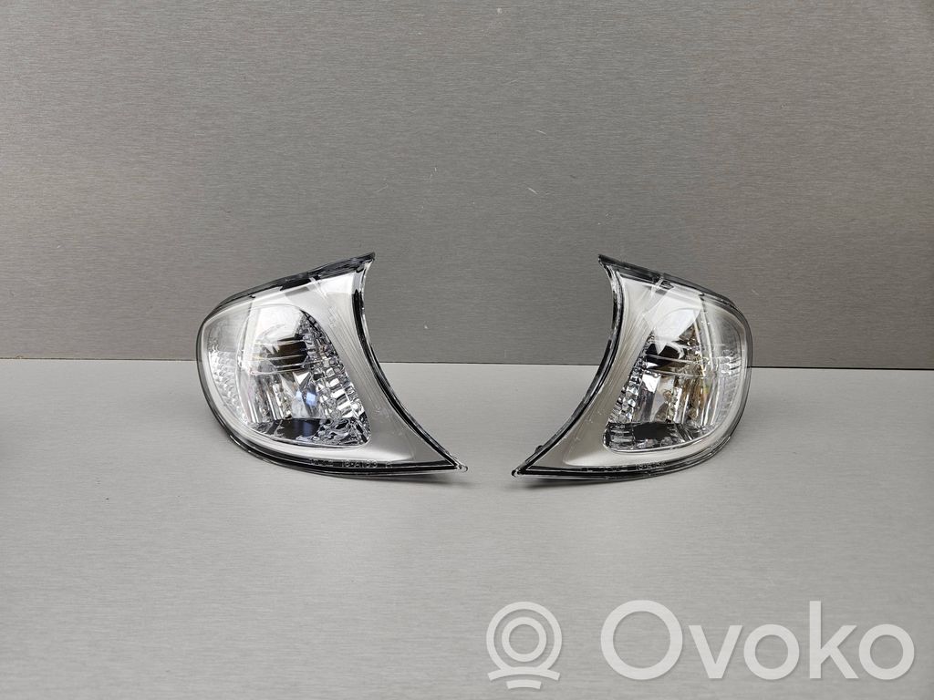 BMW 3 E46 Front indicator light 