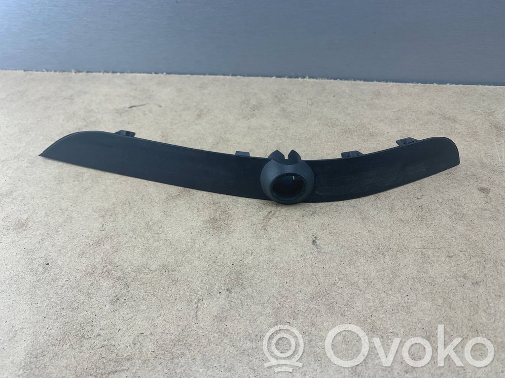 Front parking sensor holder (PDC)   8408386