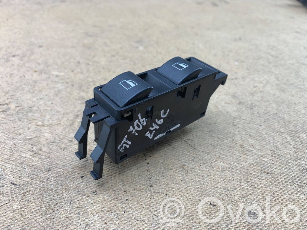 BMW 3 E46 Electric window control switch 