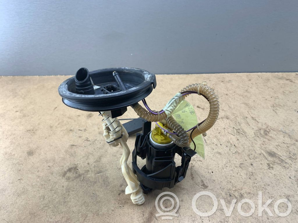 BMW 5 E39 Capteur niveau de carburant 