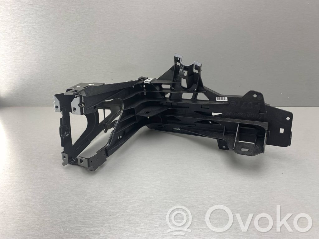 BMW 5 GT F07 Ajovalon kannake 