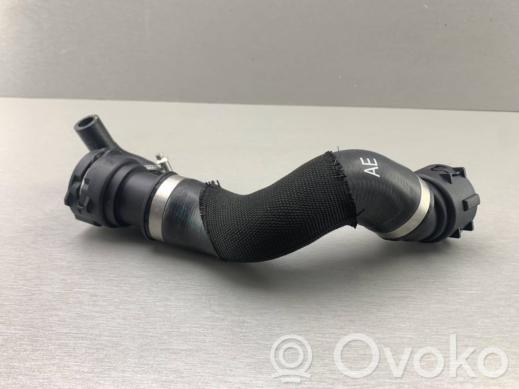 BMW 3 E90 E91 Engine coolant pipe/hose 
