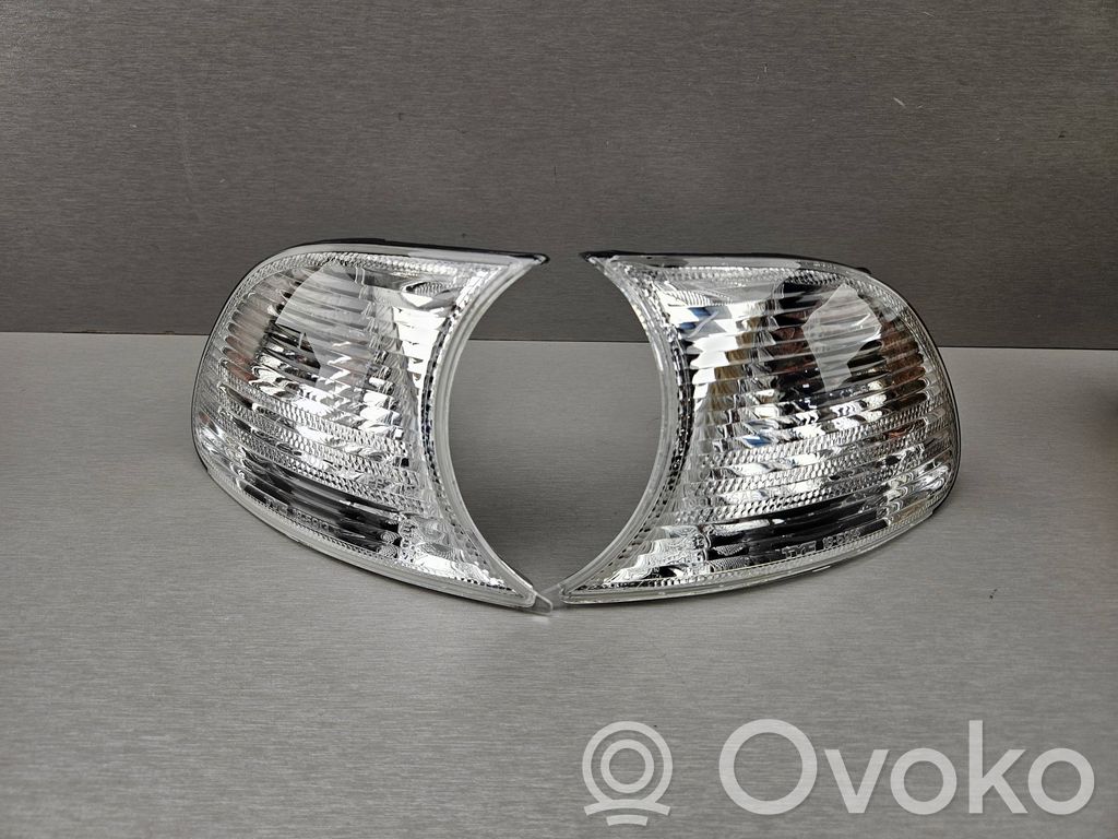 BMW 3 E46 Front indicator light 