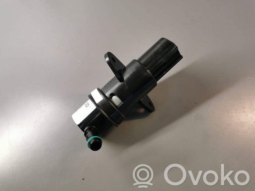 Buse de lave-phares   3414960,61673414960
