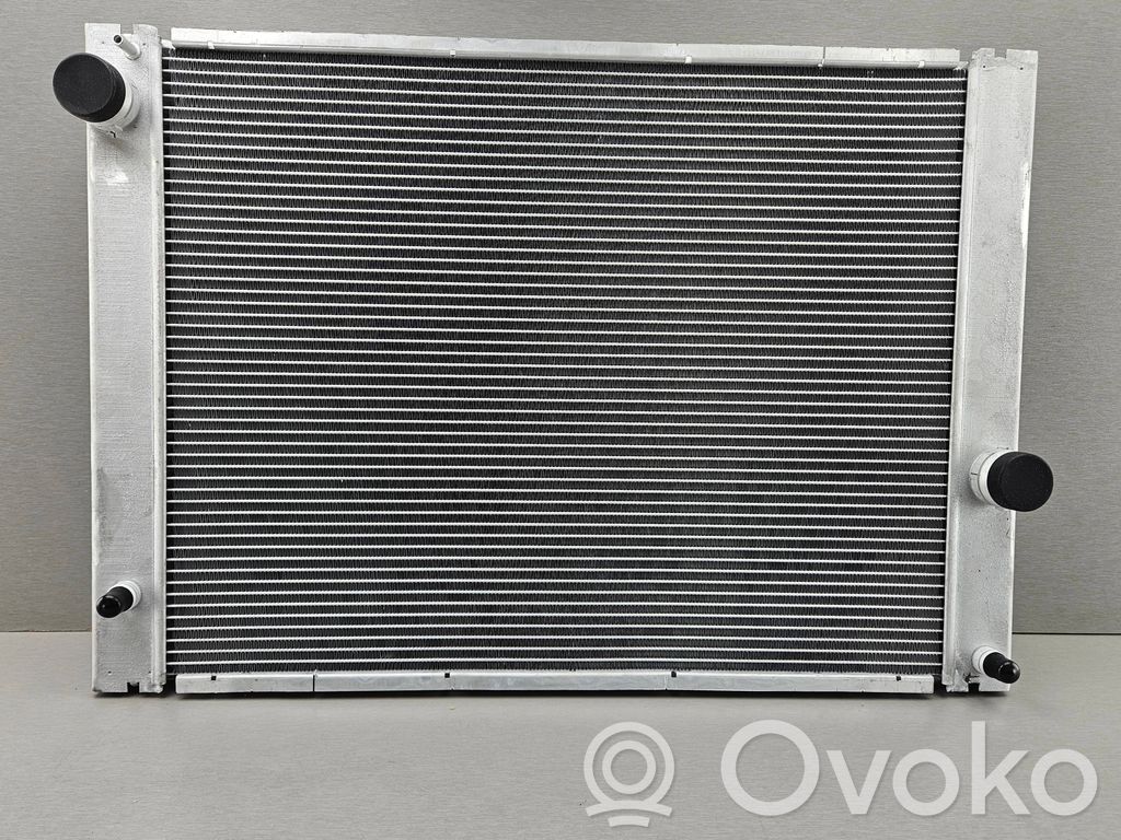 BMW 5 E60 E61 Coolant radiator 