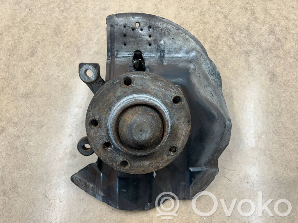 Front wheel hub   31211096430,1096430,31222299192,2299192,31226757024,34116750130,6750130,6757024