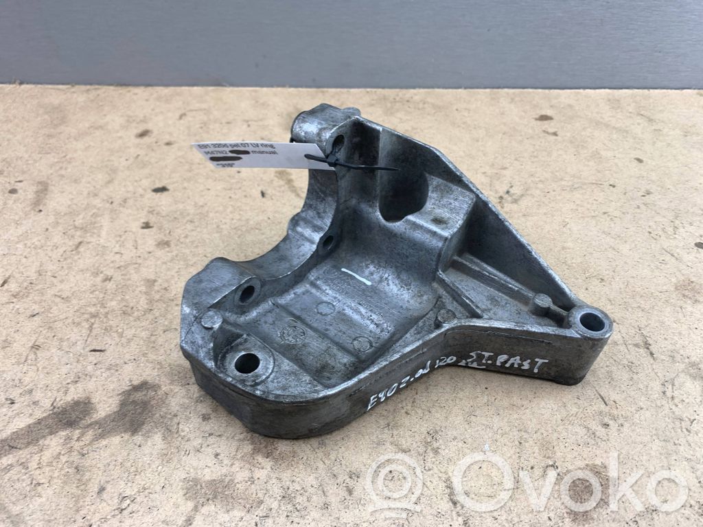 BMW 3 E90 E91 Suport montare pompă servodirecție 