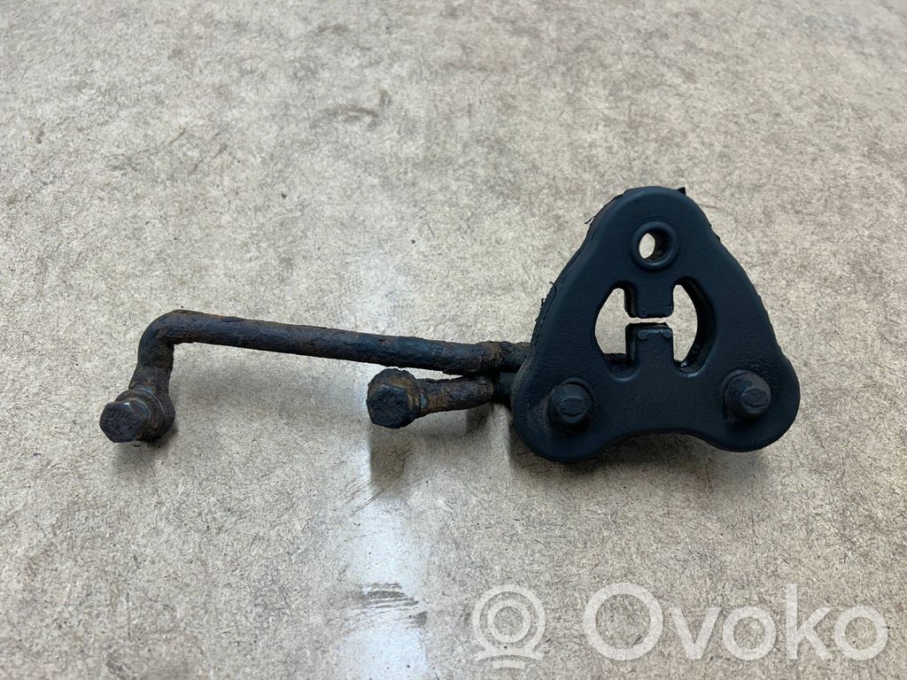 BMW 3 E46 Muffler mount bracket/holder 