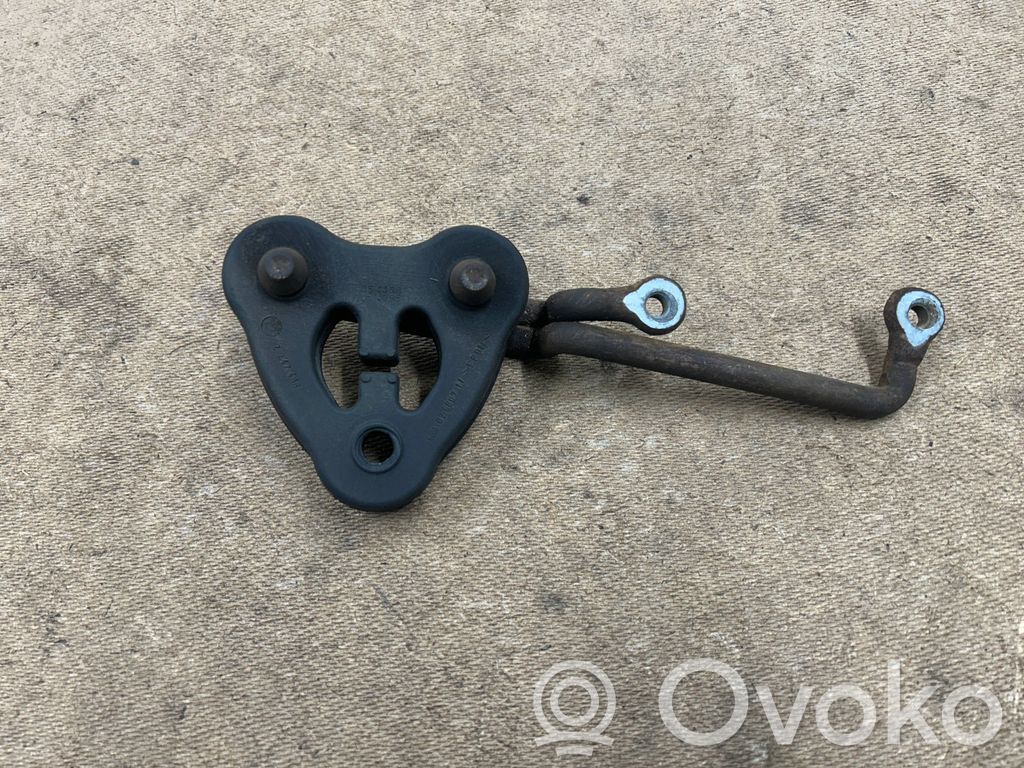 BMW 3 E46 Muffler mount bracket/holder 