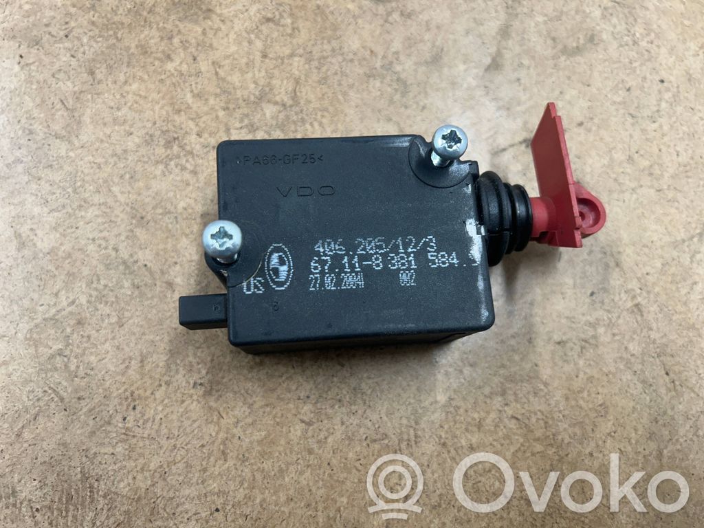 Tailgate lock latch   67118381584,51247201561,7201561,8381584