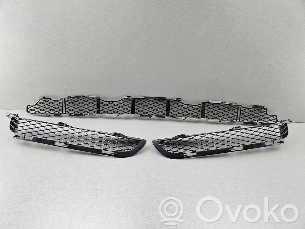 Front bumper lower grill   7116397,7116398,7111767,51117111767,51117116397,51117116398