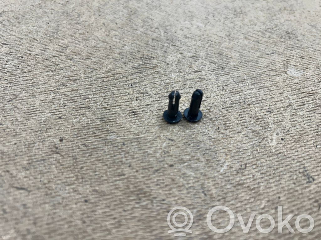 BMW 3 E46 Glovebox shock absorber 
